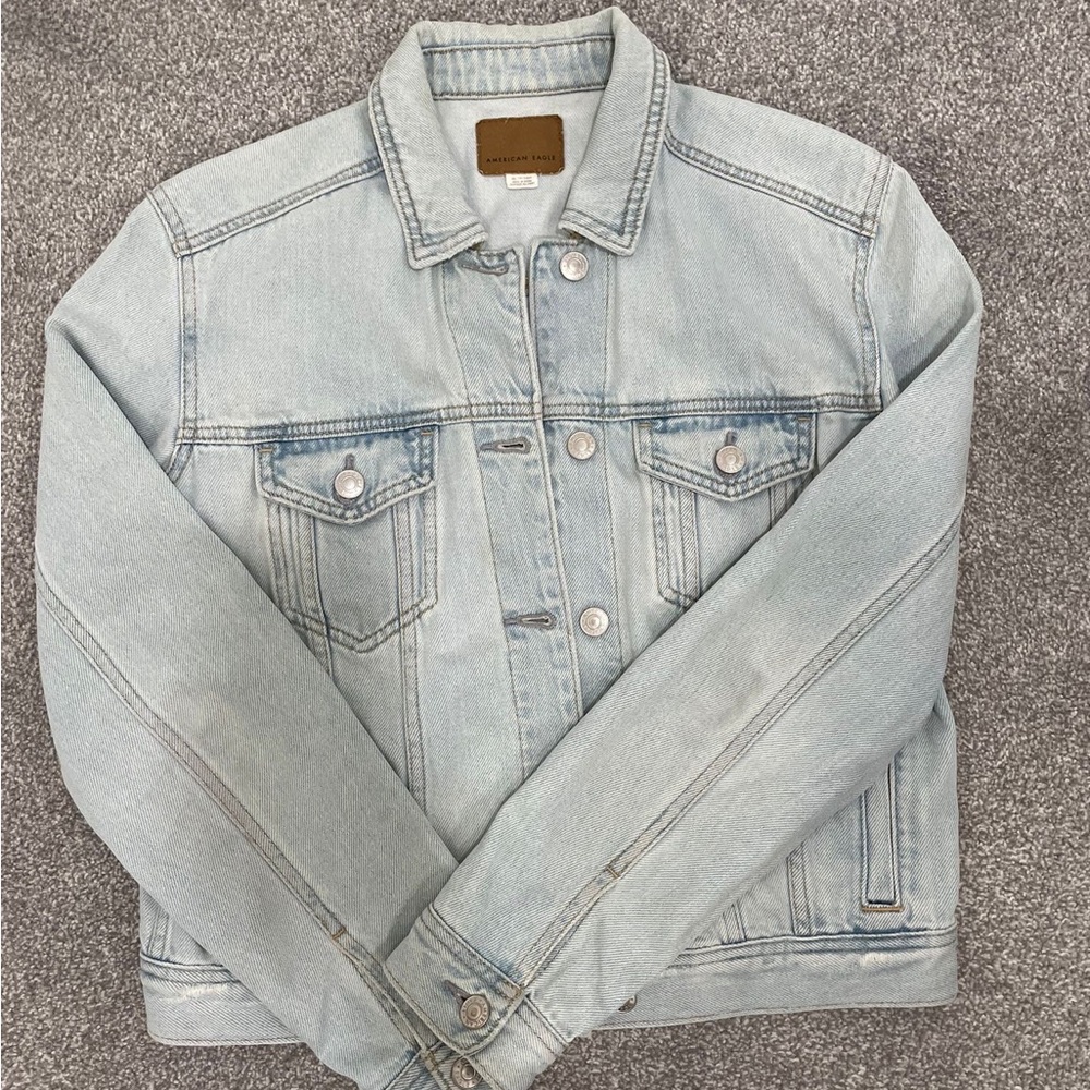 American Eagle Jean jacket. XS